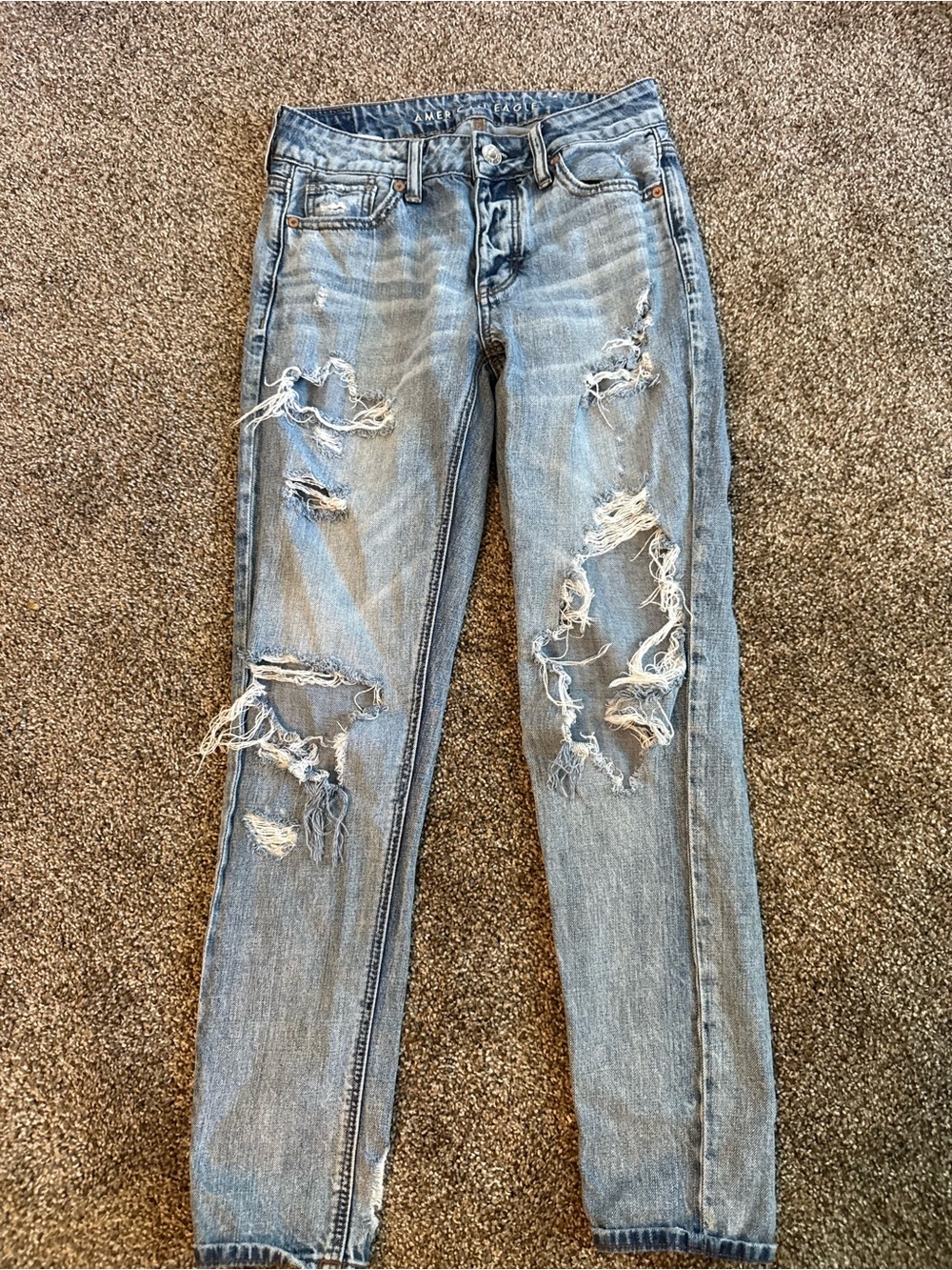 American Eagle Outfitters Light Blue Ripped Skinny Jeans